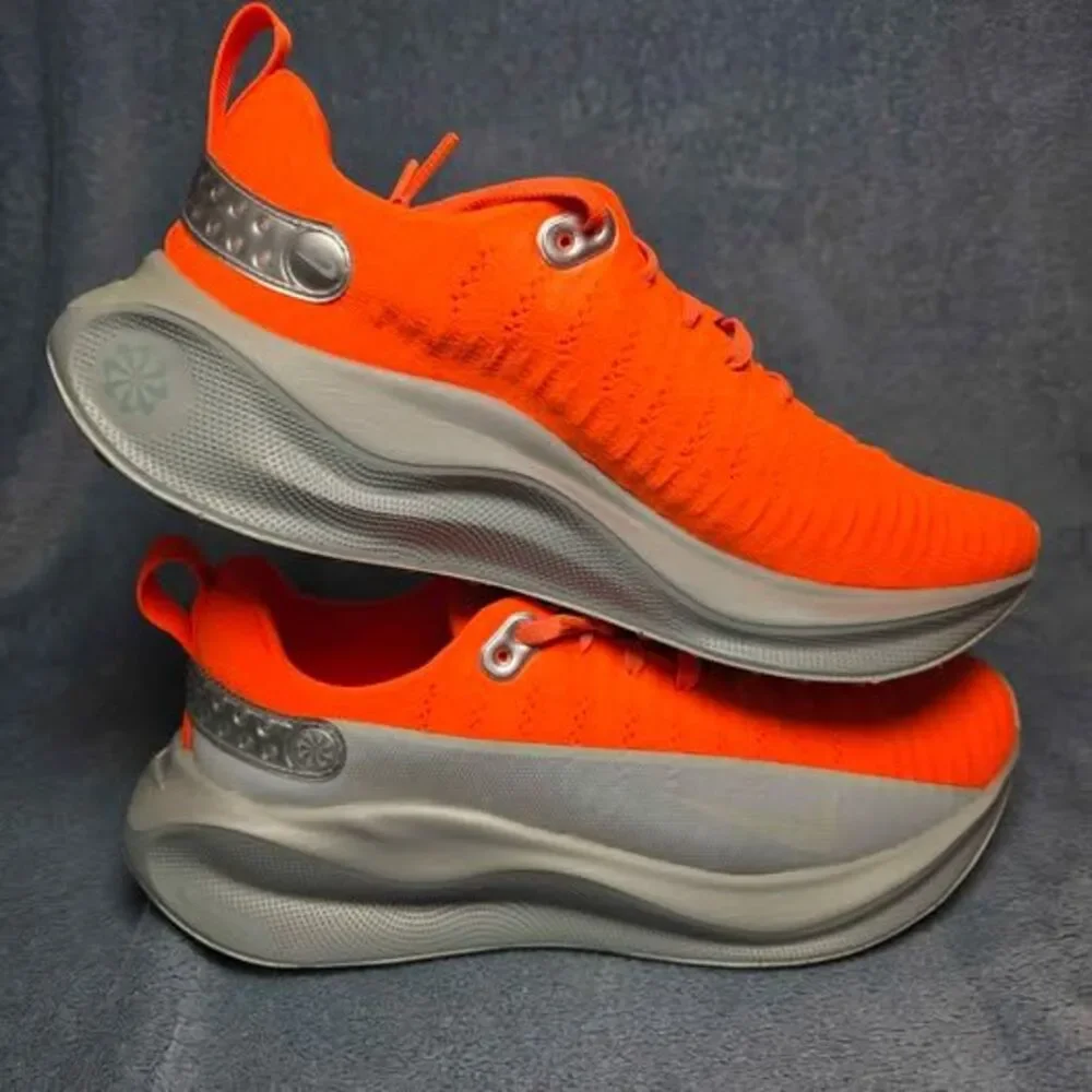 Nike bright reactx